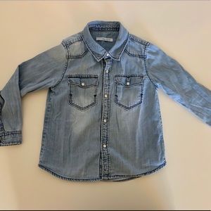 Toddler’s denim shirt size 18-24m